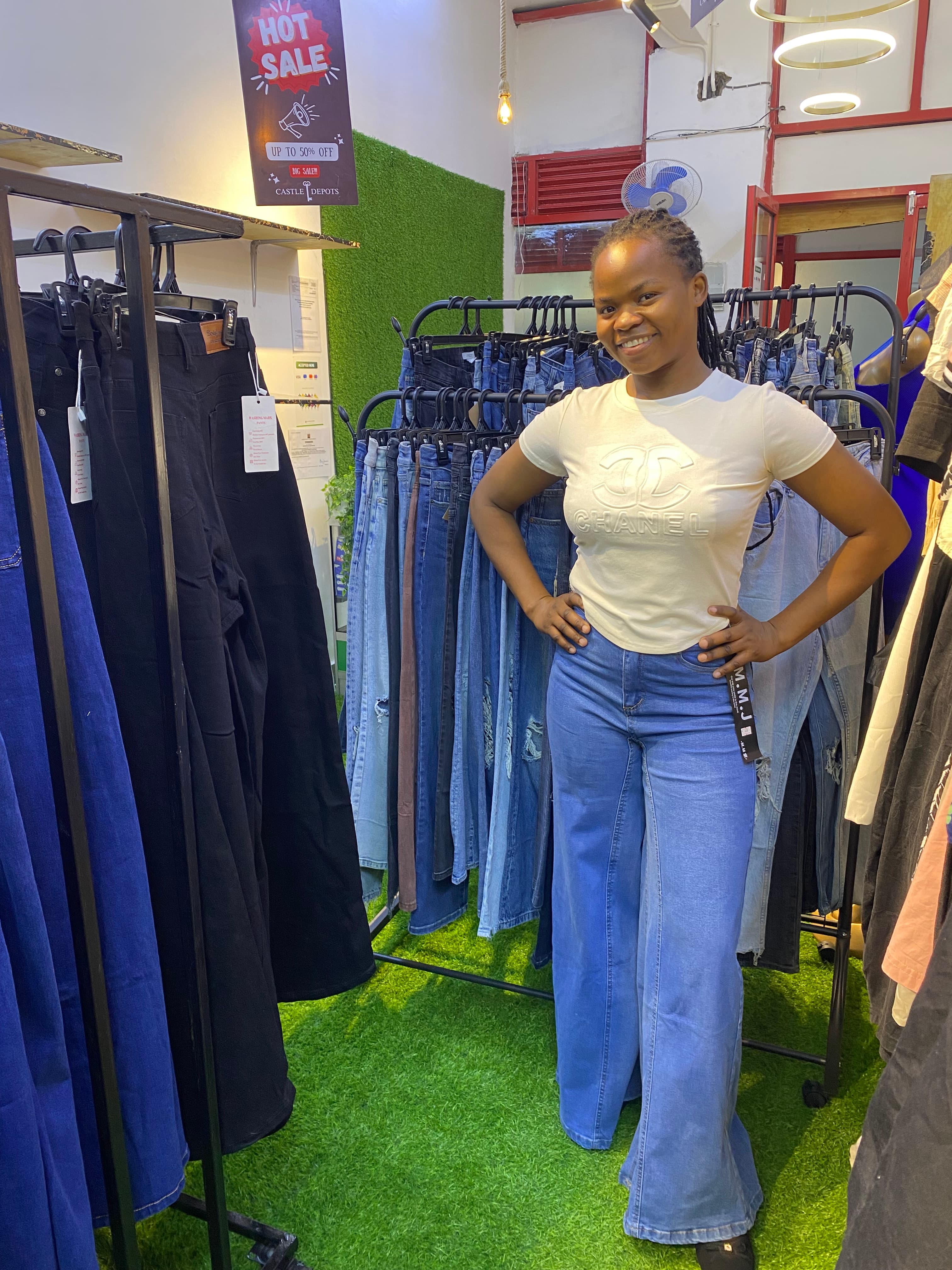 Wide legs mom jeans light blue